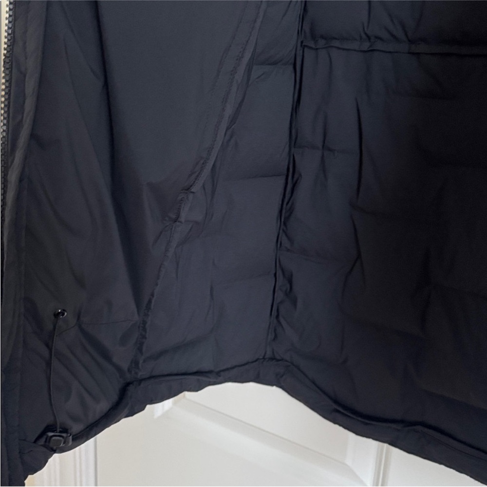 Mountain Hardwear Black Puffer Jacket - Picture 5 of 5